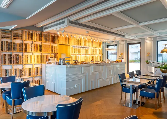 Hotel Cbr Boutique - 4*