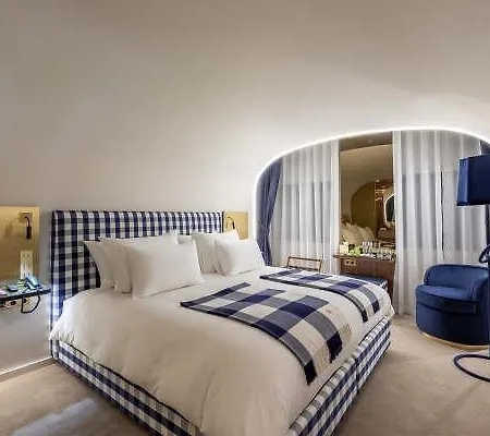 Cbr Boutique - Otel 4*