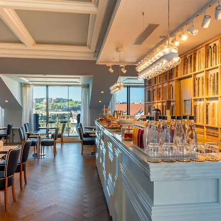 Praxis Cbr Boutique - Hotel 4*