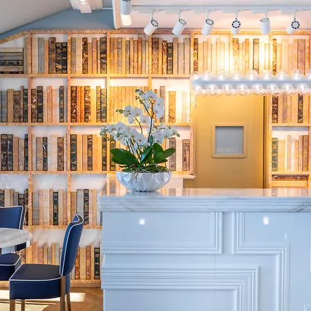 Praxis Cbr Boutique - Hotel 4*