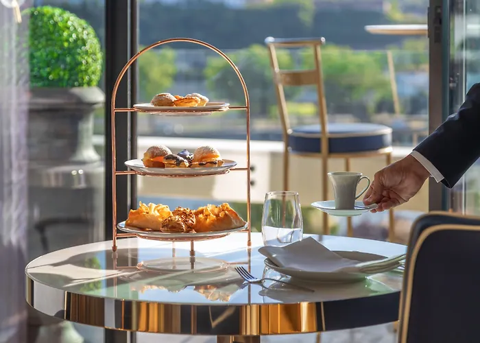 Cbr Boutique - 酒店 科英布拉